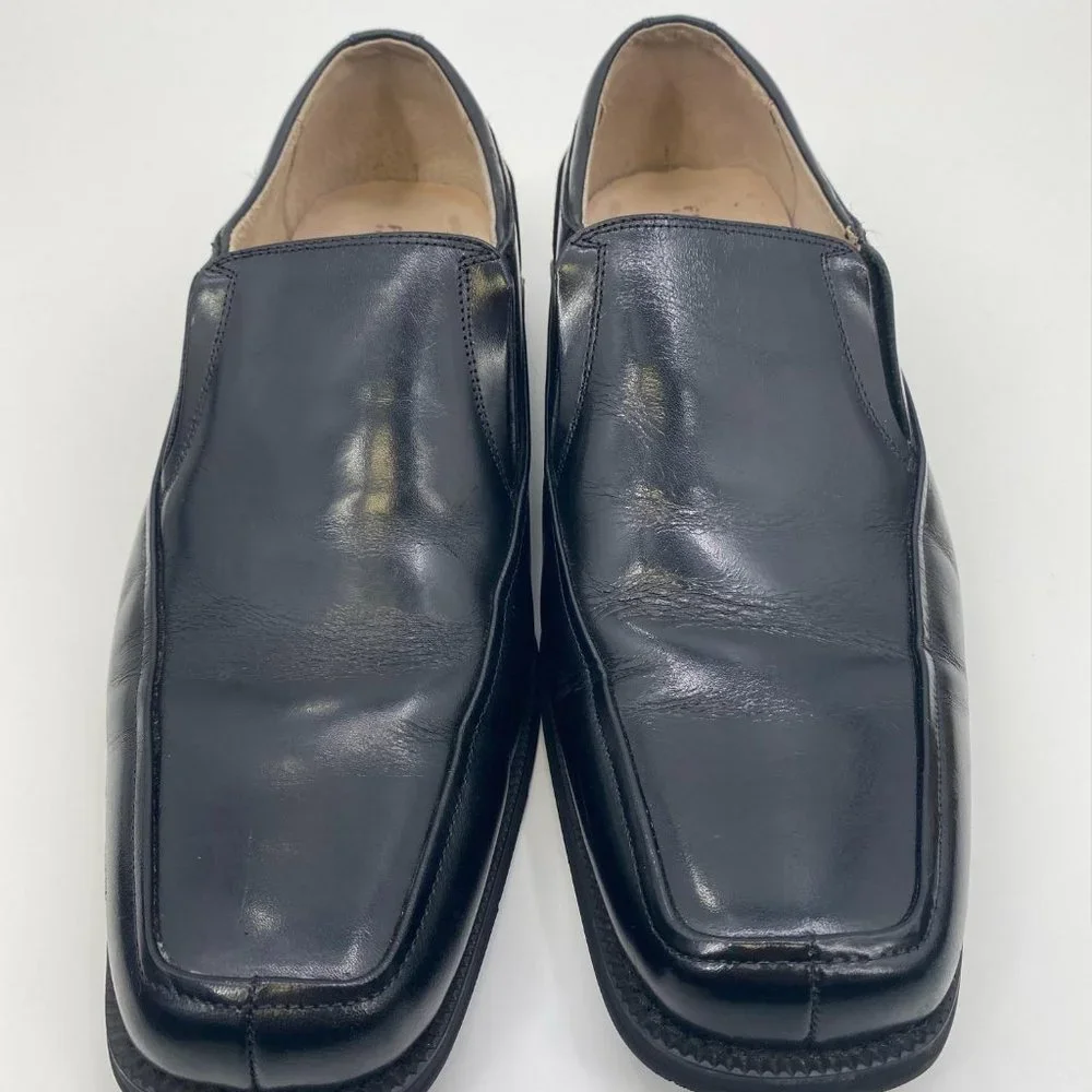 FLORSHEIM BLACK‎ LEATHER SLIP ON LOAFERS